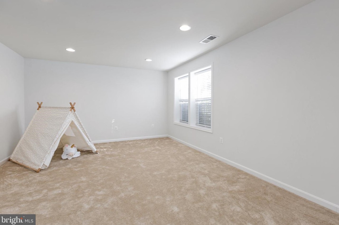 207 Apricot St, Stafford VA  22554-2500 exterior