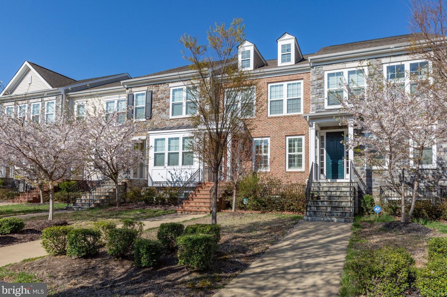 207 Apricot St, Stafford VA  22554-2500 exterior