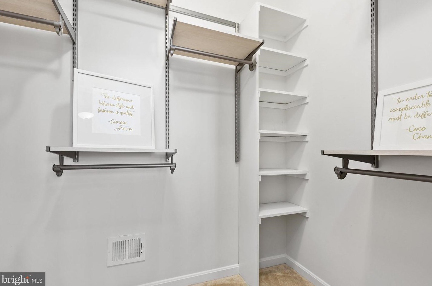 207 Apricot St, Stafford VA  22554-2500 exterior