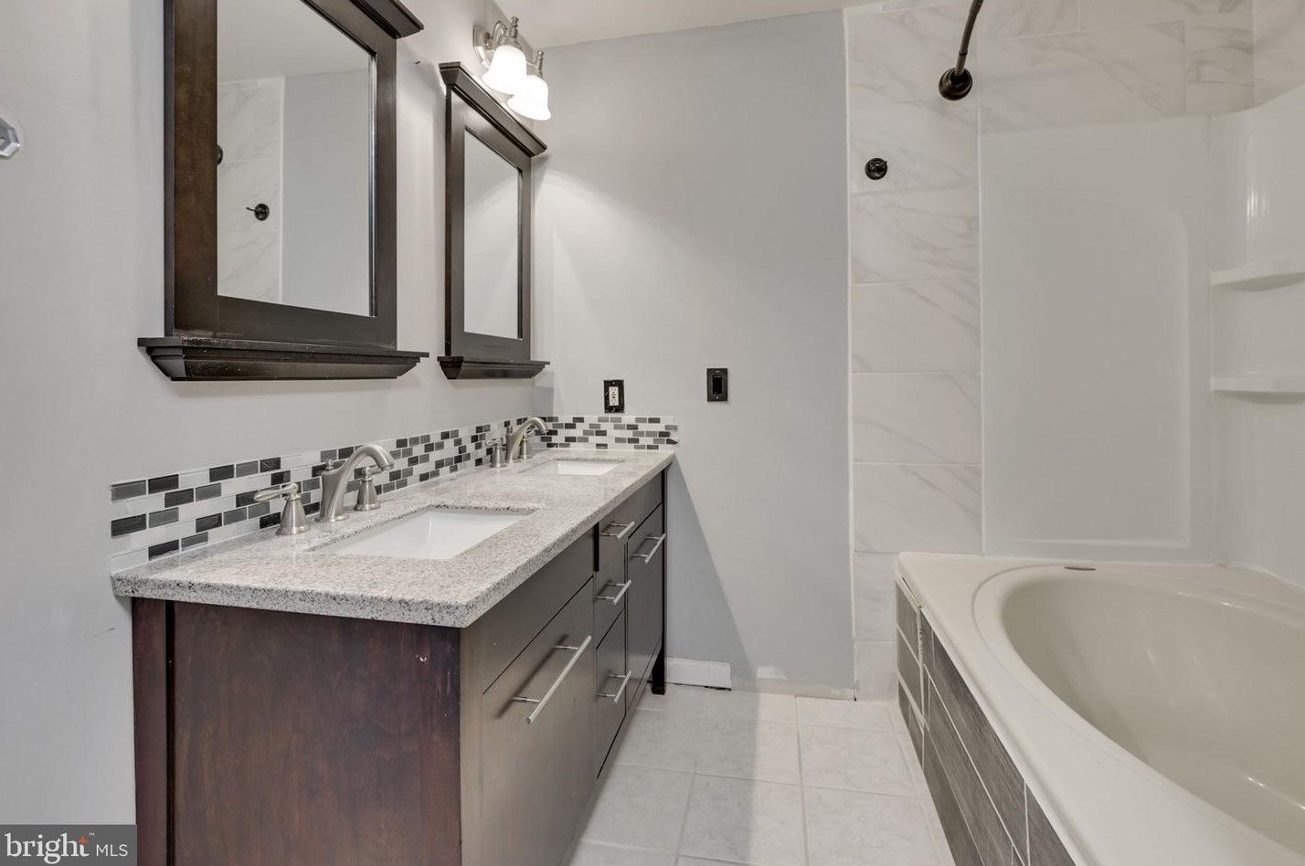 18 Ash Ln, Stafford VA  22556-1272 exterior