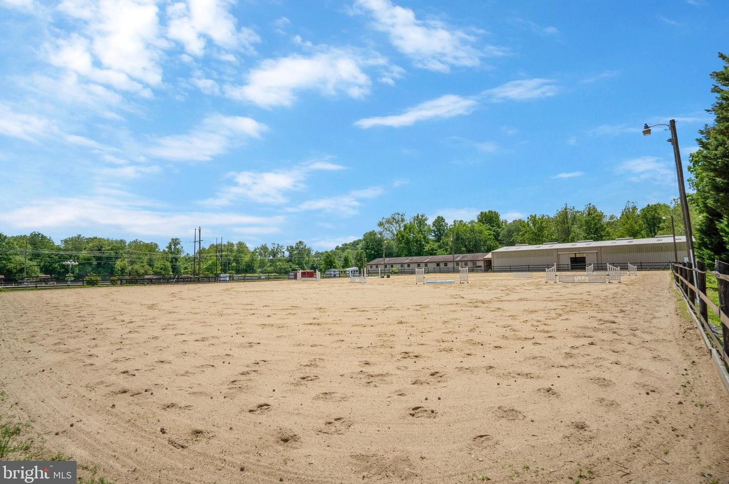 1101 Cape Cod Dr, Stafford VA  22554-2121 exterior