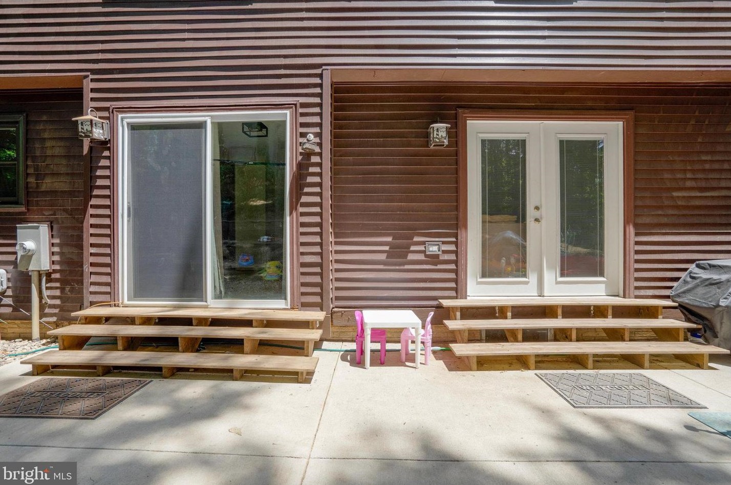 1101 Cape Cod Dr, Stafford VA  22554-2121 exterior