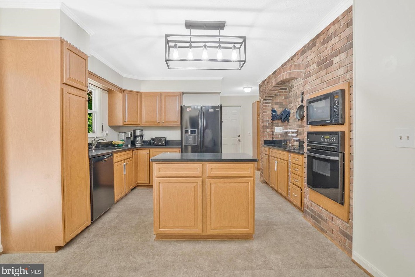 1101 Cape Cod Dr, Stafford VA  22554-2121 exterior