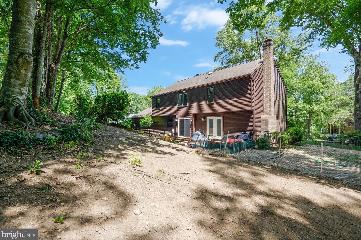 1101 Cape Cod Dr, Stafford VA  22554-2121 exterior