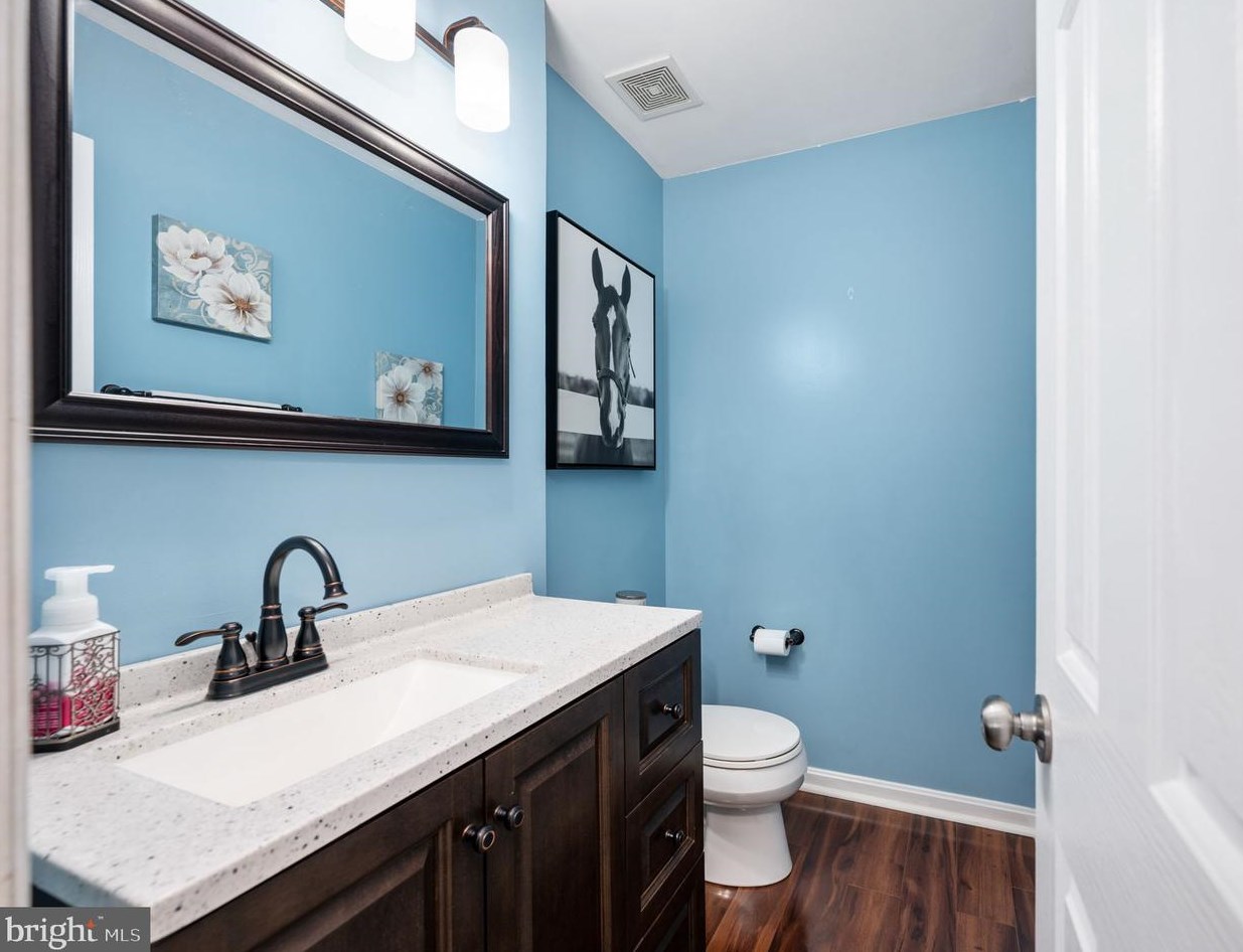 1 Grace Ct, Stafford VA 22556-8025 exterior