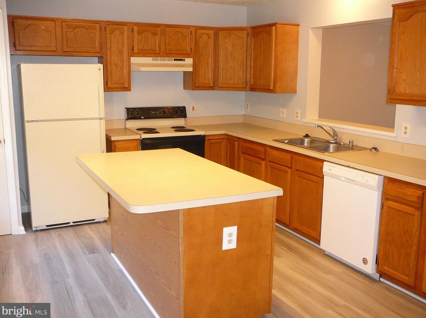 406 Park Cove Dr, Stafford VA  22554-3716 exterior