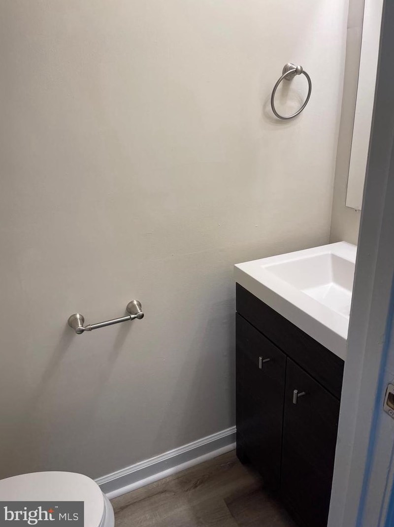 303 Carnaby St, Stafford VA 22554-8415 exterior