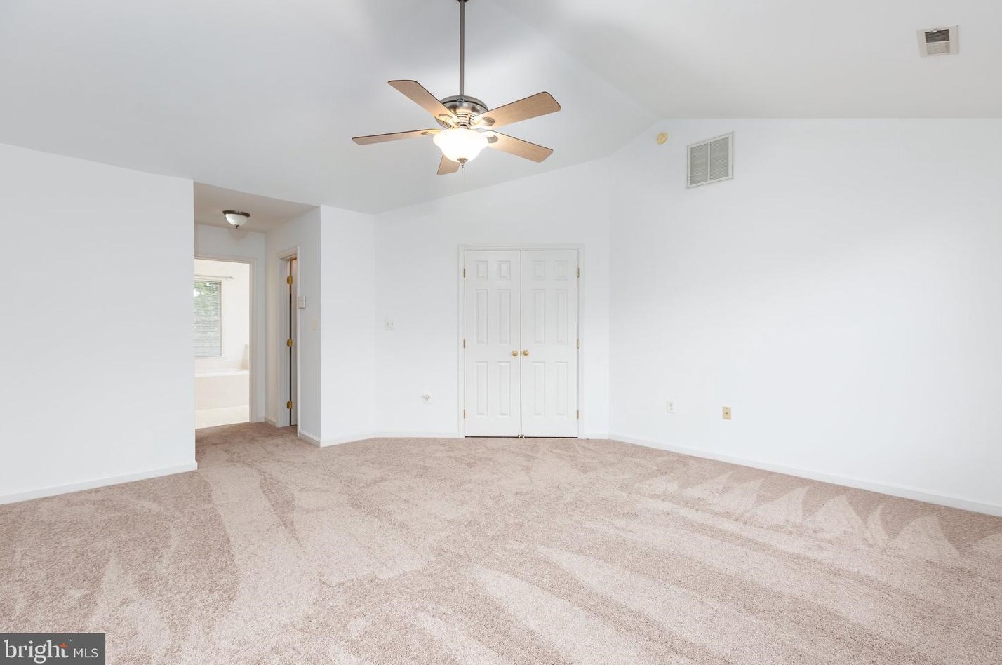 5 Scotland Cir, Stafford VA 22554-7612 exterior