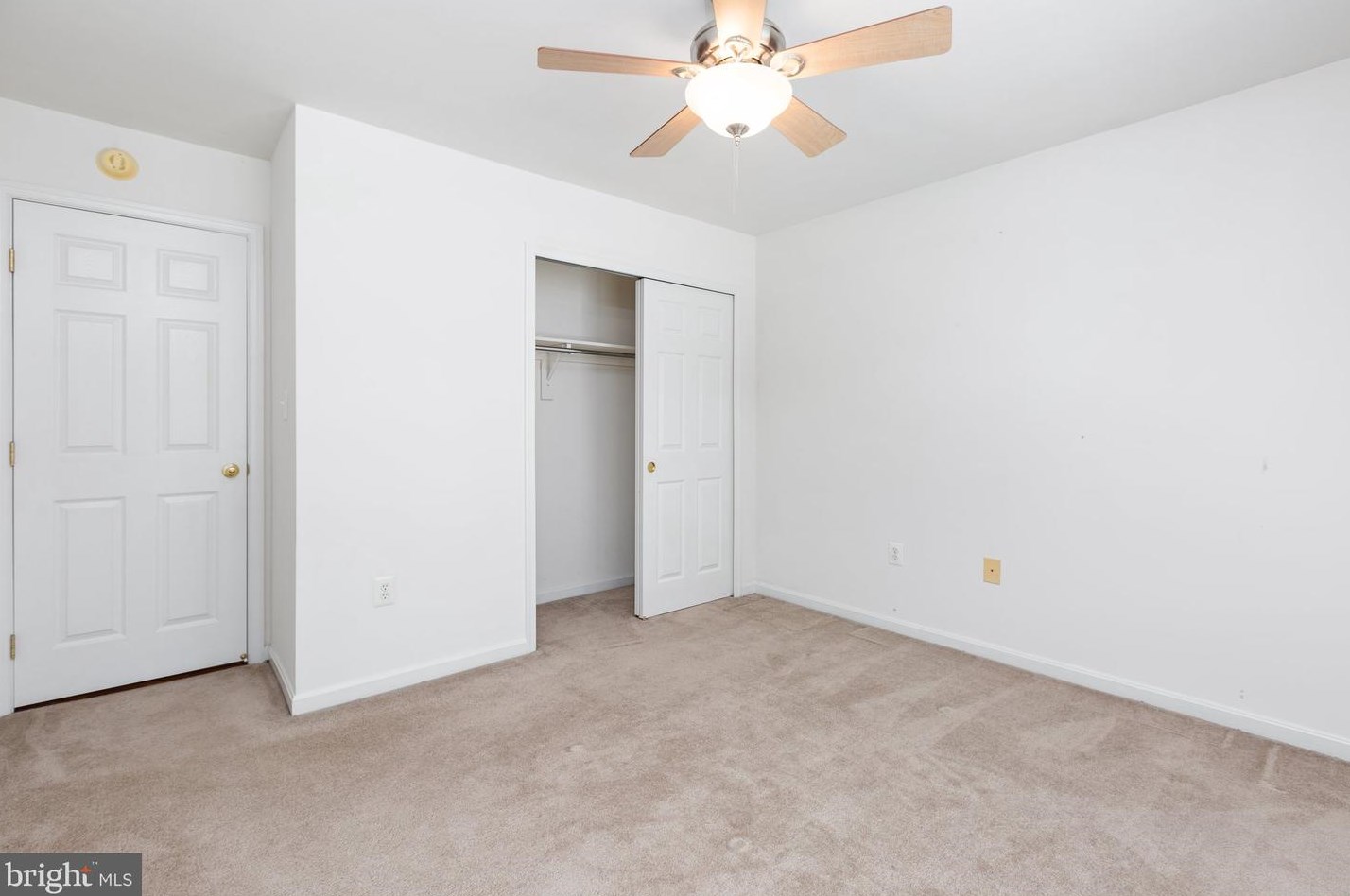 5 Scotland Cir, Stafford VA 22554-7612 exterior