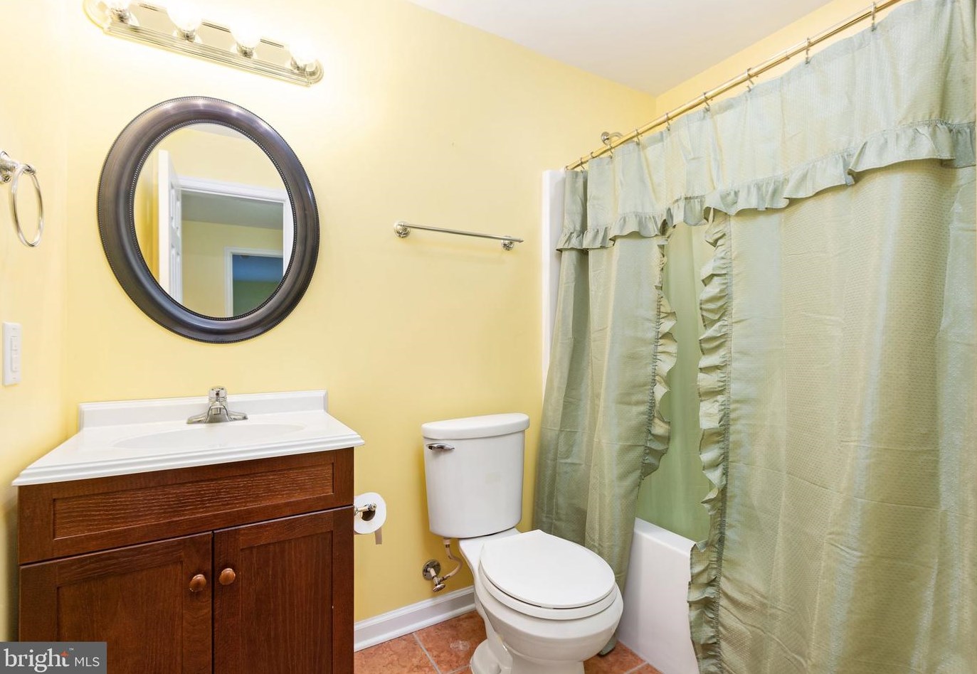 5 Scotland Cir, Stafford VA 22554-7612 exterior