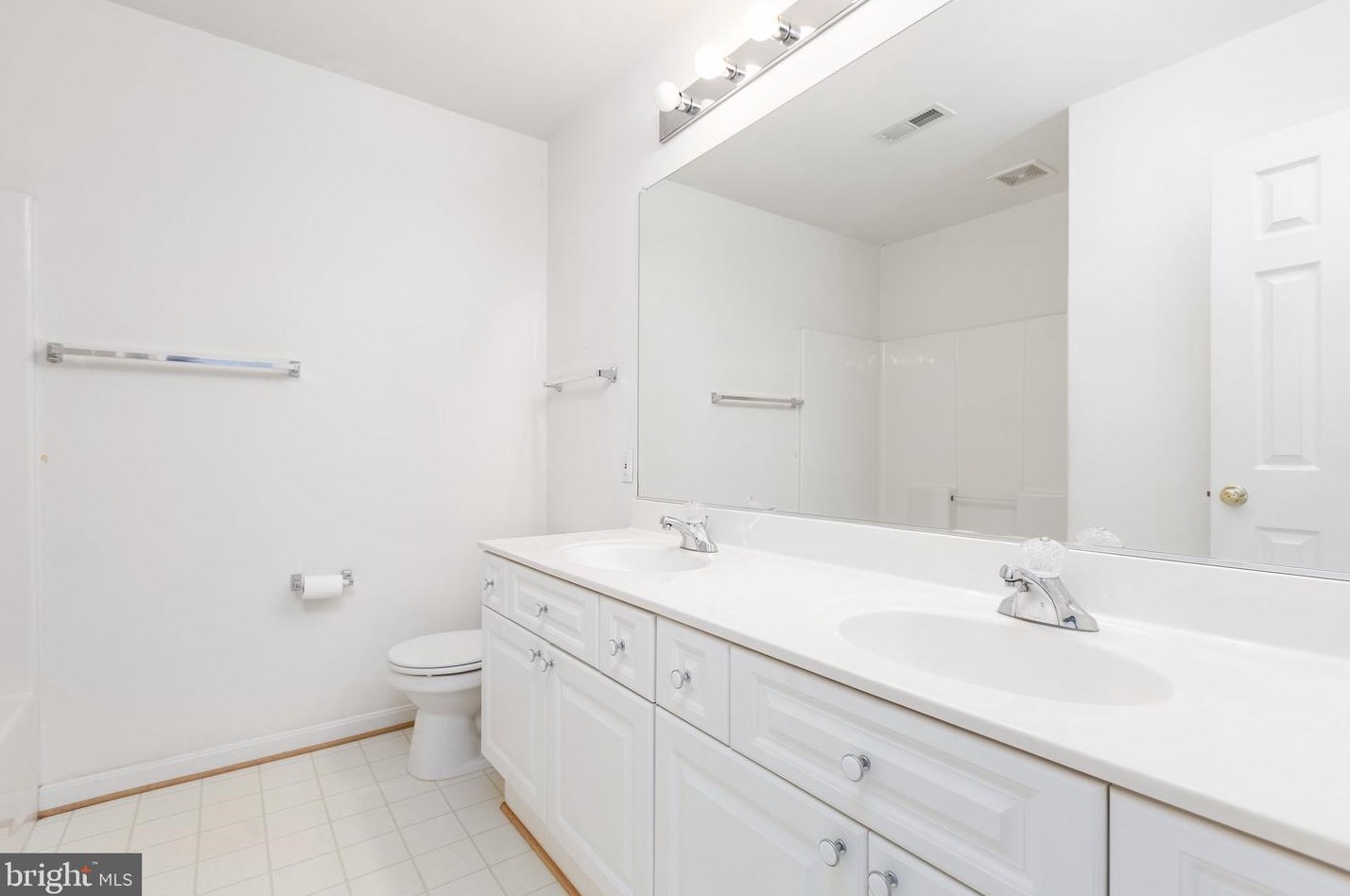 5 Scotland Cir, Stafford VA 22554-7612 exterior