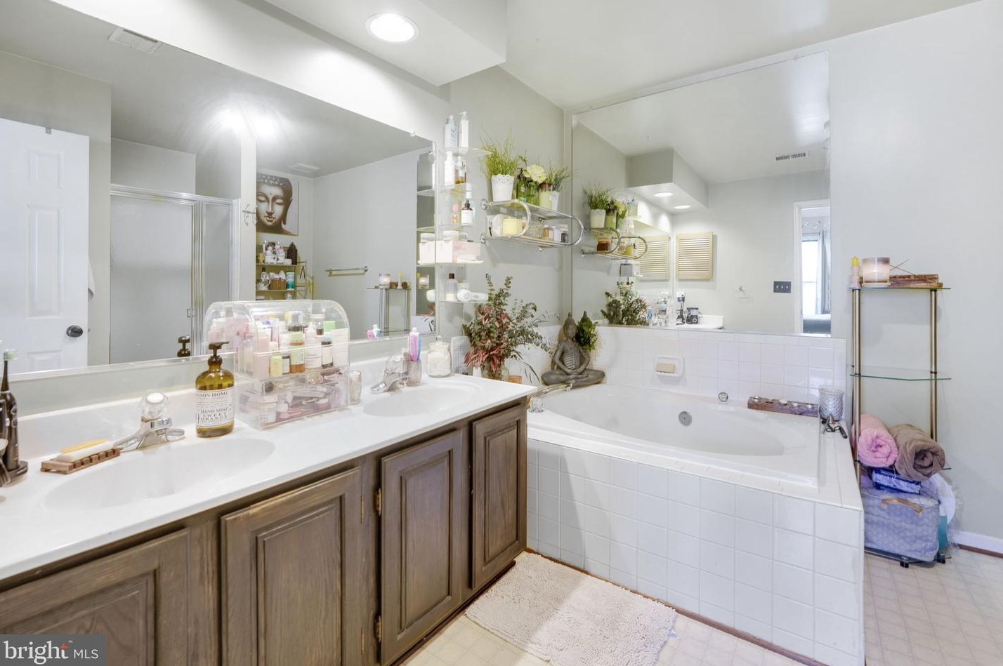 16 Regency Dr, Stafford VA 22554-7832 exterior