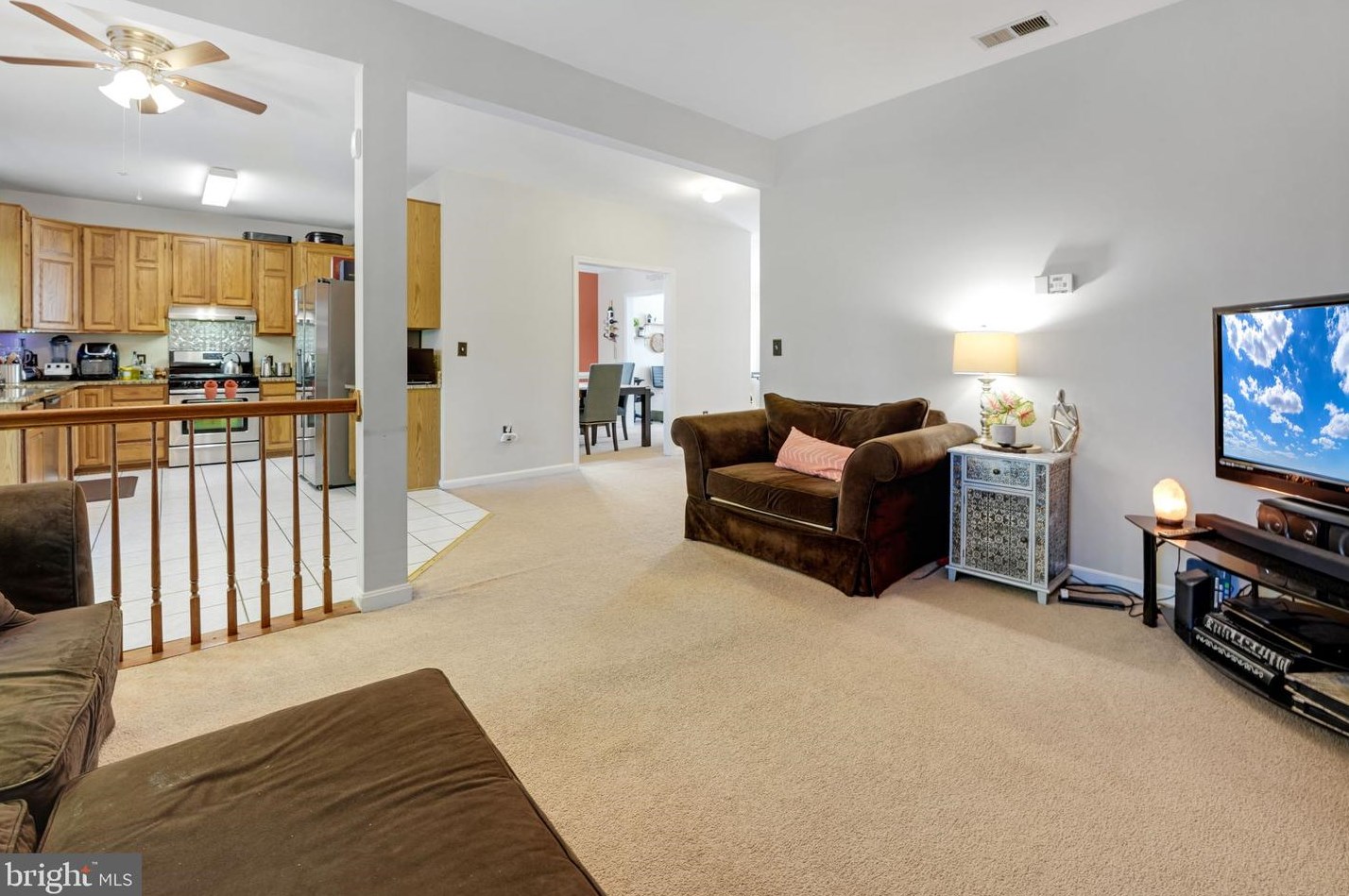 16 Regency Dr, Stafford VA 22554-7832 exterior