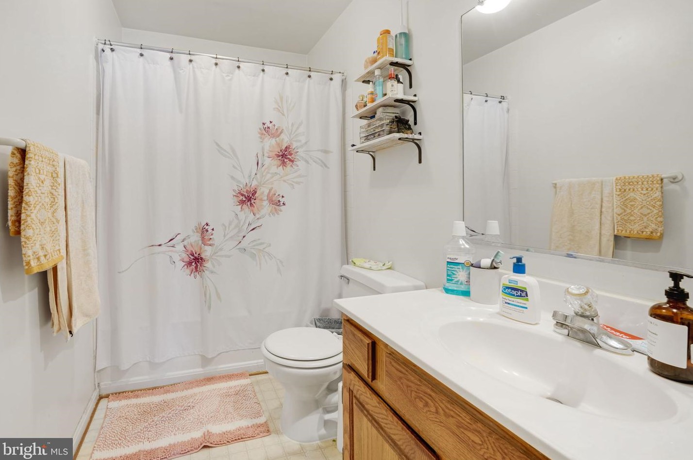 16 Regency Dr, Stafford VA 22554-7832 exterior