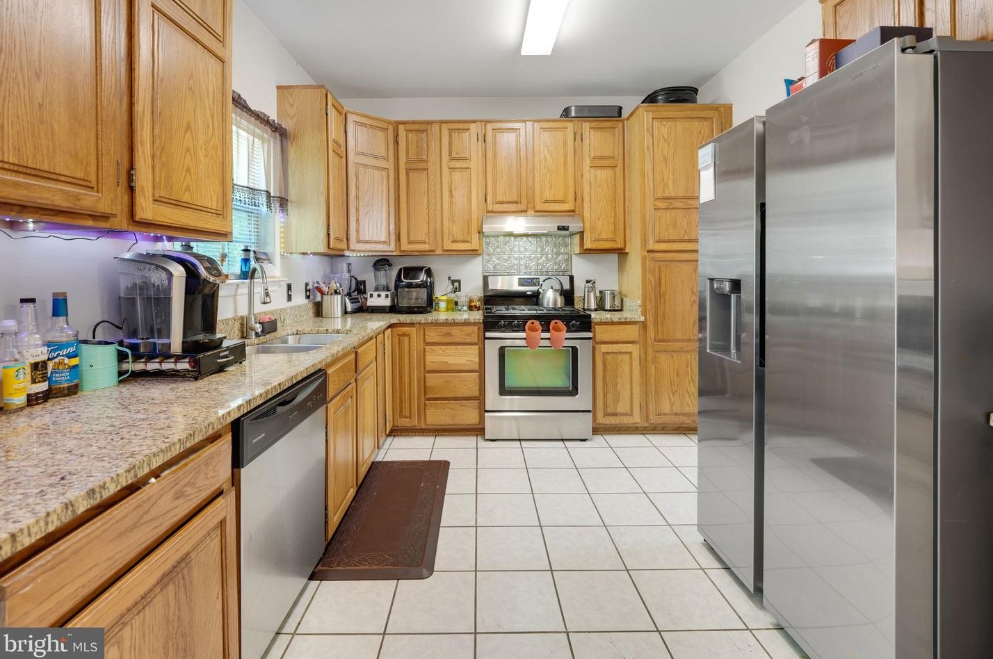 16 Regency Dr, Stafford VA 22554-7832 exterior