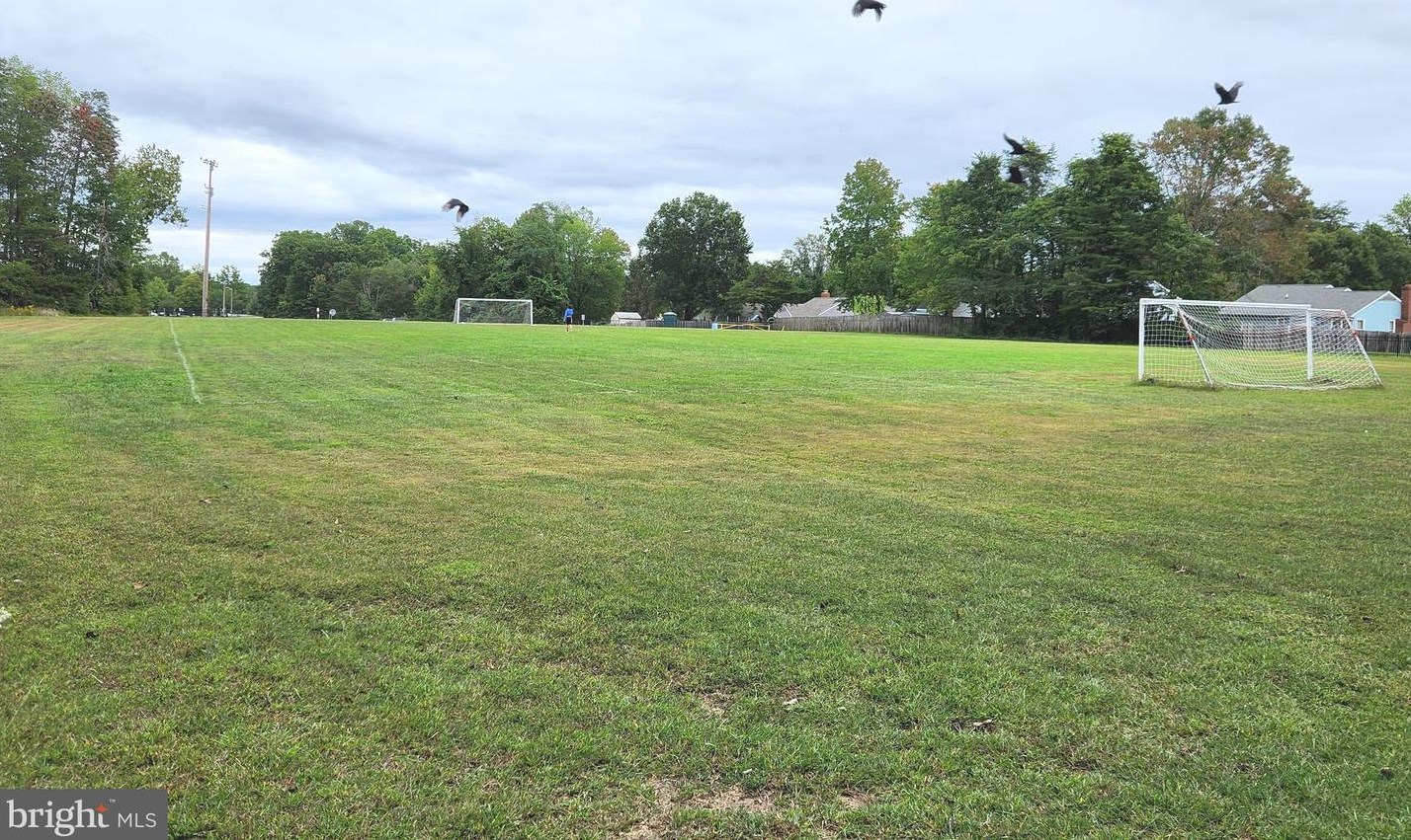 1 Bryant Blvd, Stafford VA  22556-6428 exterior