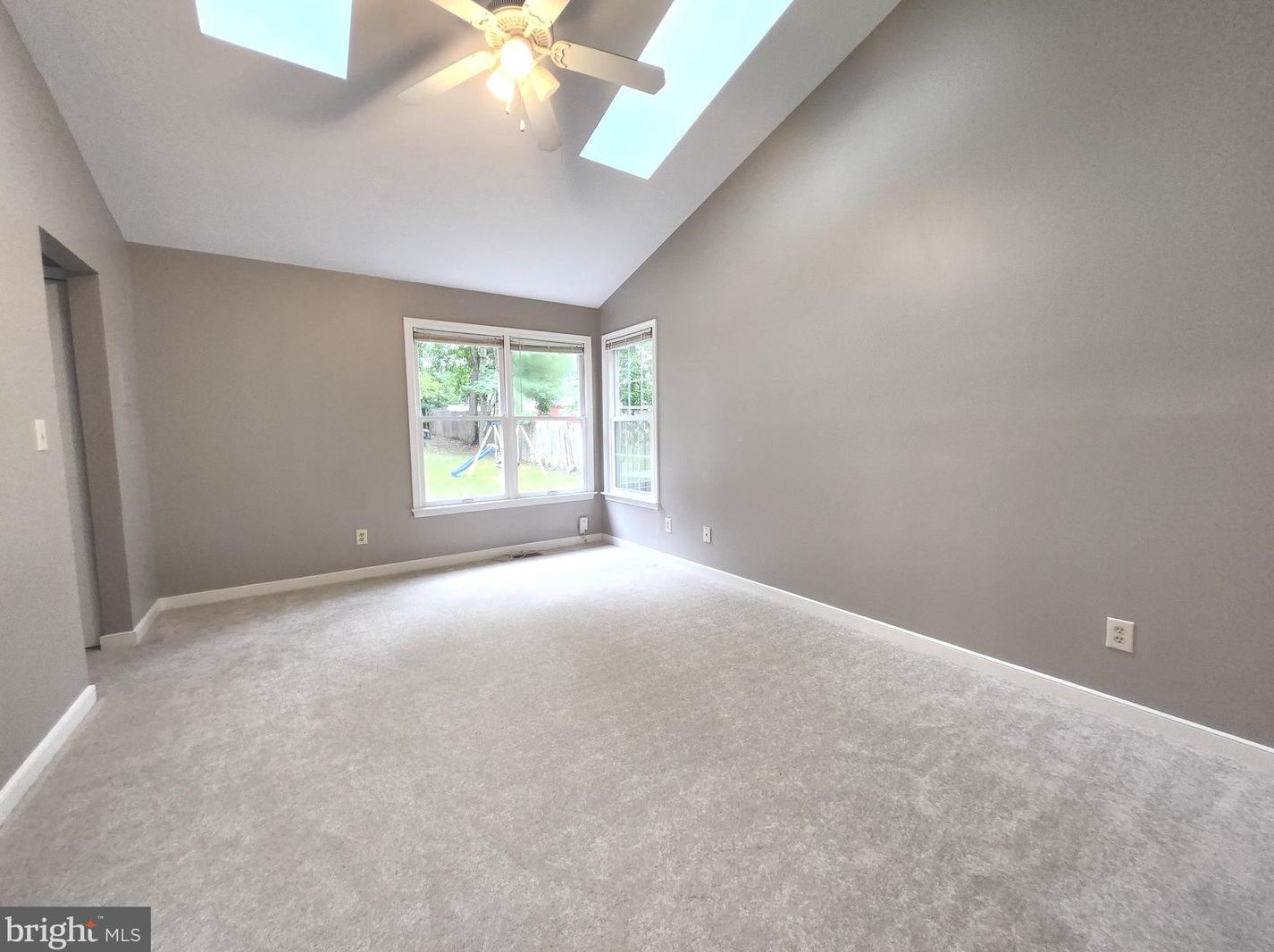 1 Bryant Blvd, Stafford VA  22556-6428 exterior