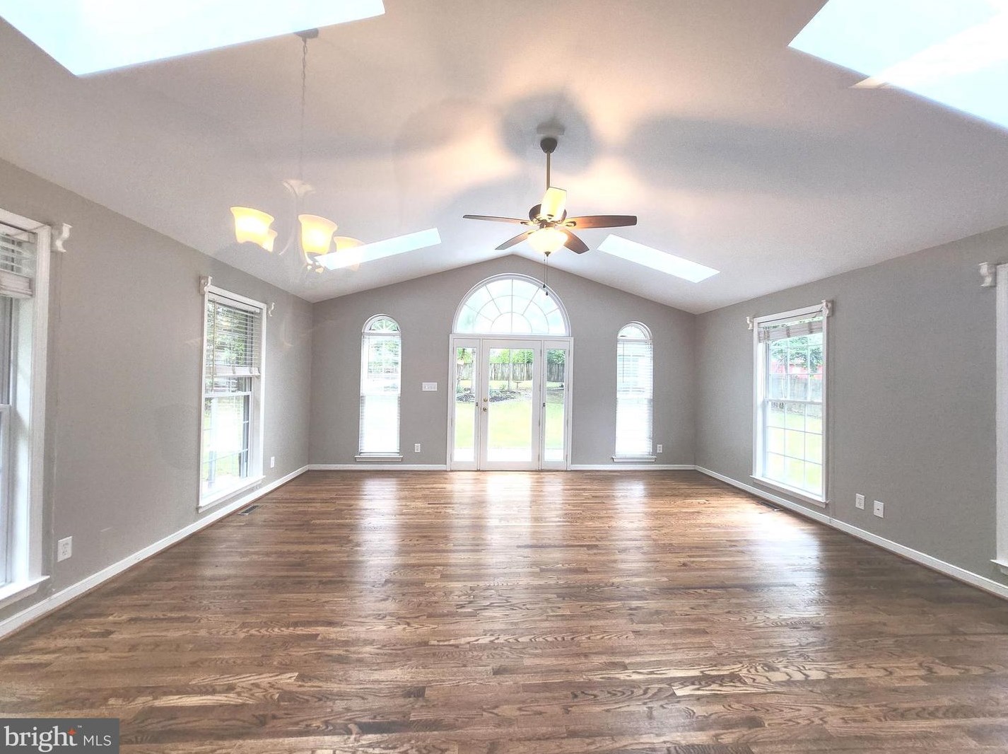 1 Bryant Blvd, Stafford VA  22556-6428 exterior