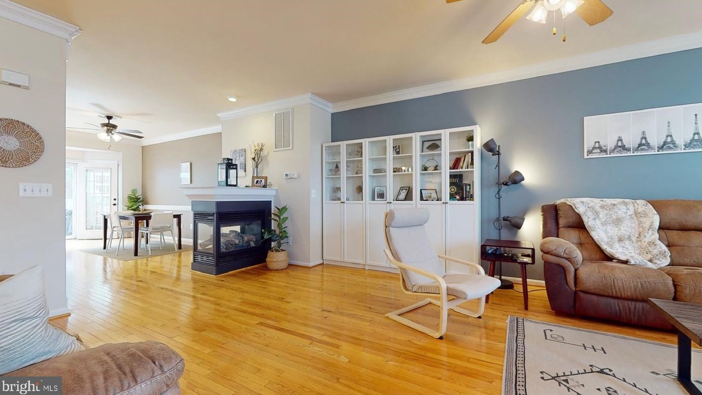 206 Breakers Edge Ct, Stafford VA  22554-4509 exterior