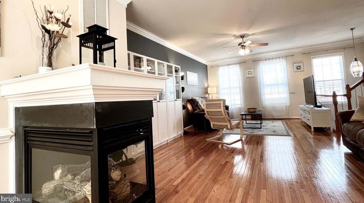 206 Breakers Edge Ct, Stafford VA  22554-4509 exterior