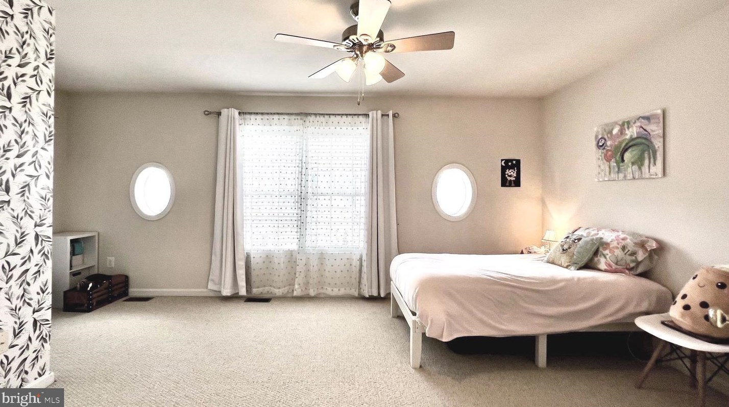 206 Breakers Edge Ct, Stafford VA  22554-4509 exterior