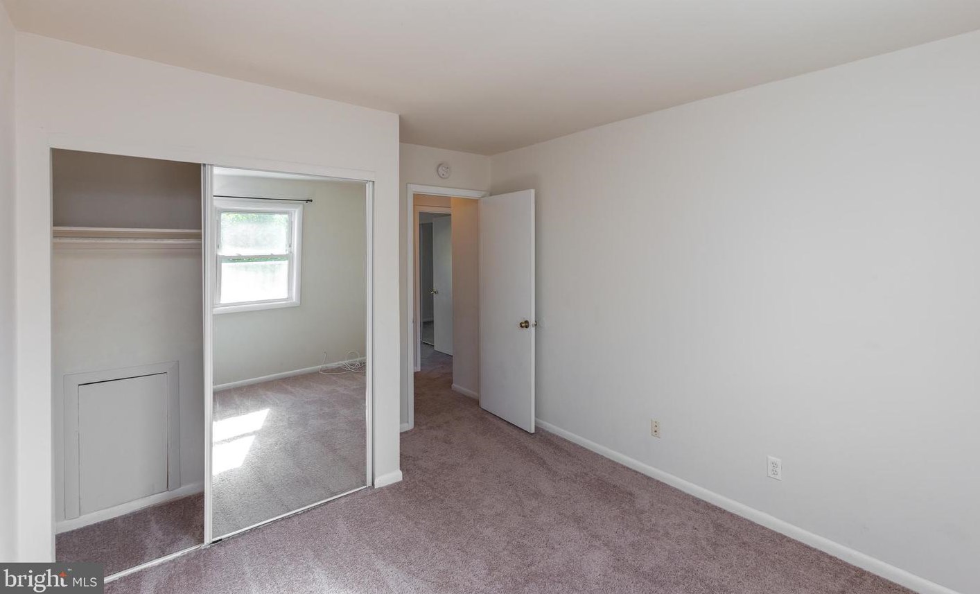 19 Oak Rd, Stafford VA  22556-3865 exterior
