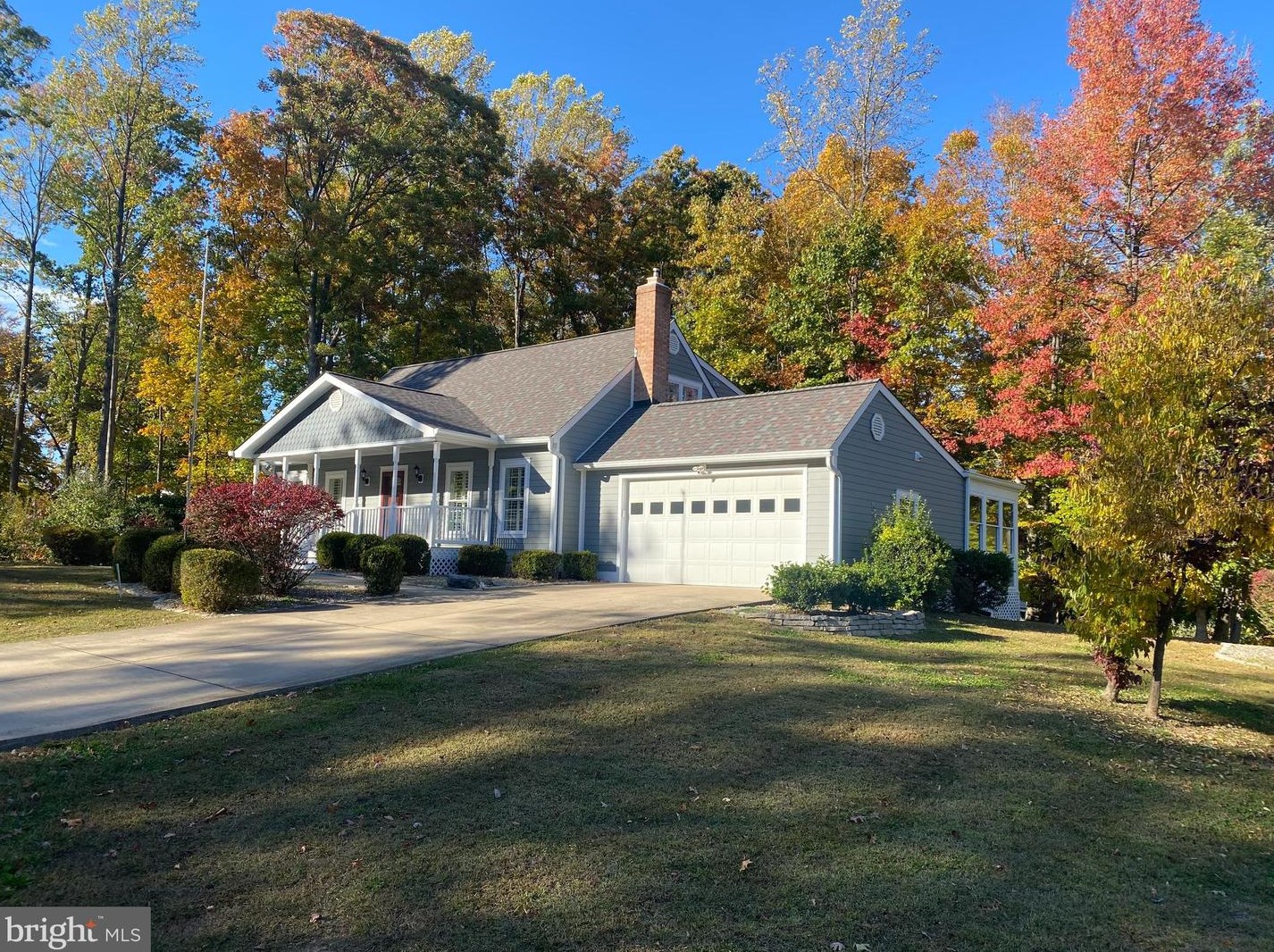 111 Oakwood Dr, Stafford VA  22554-3924 exterior