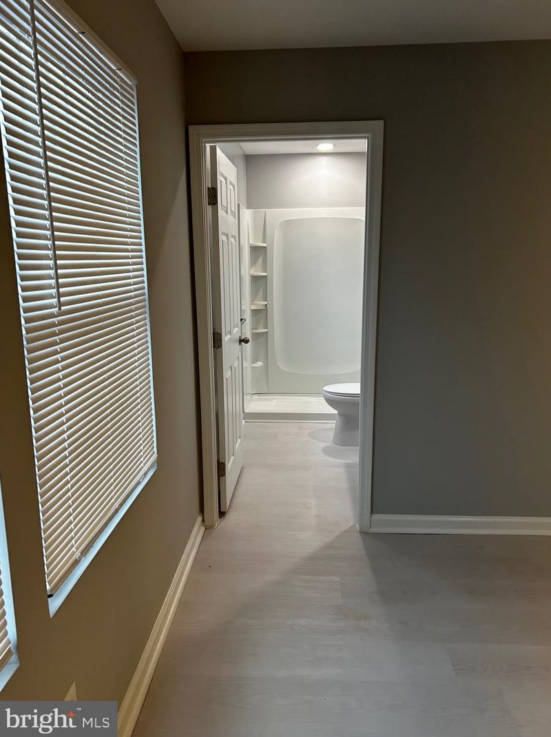 1253 Mountain View Rd, Fredericksburg VA  22406-4434 exterior