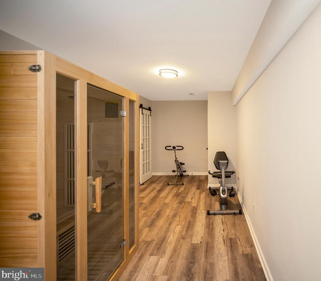 21 Greenridge Dr, Stafford VA  22554-5122 exterior