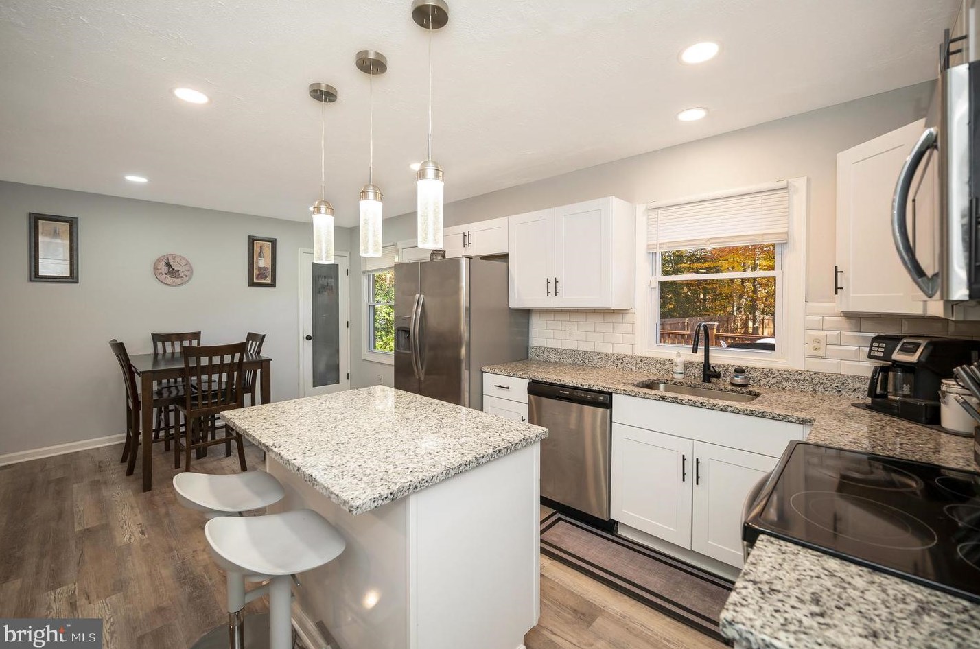 21 Greenridge Dr, Stafford VA  22554-5122 exterior