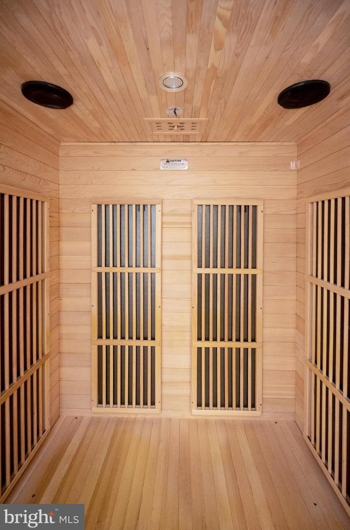 21 Greenridge Dr, Stafford VA  22554-5122 exterior