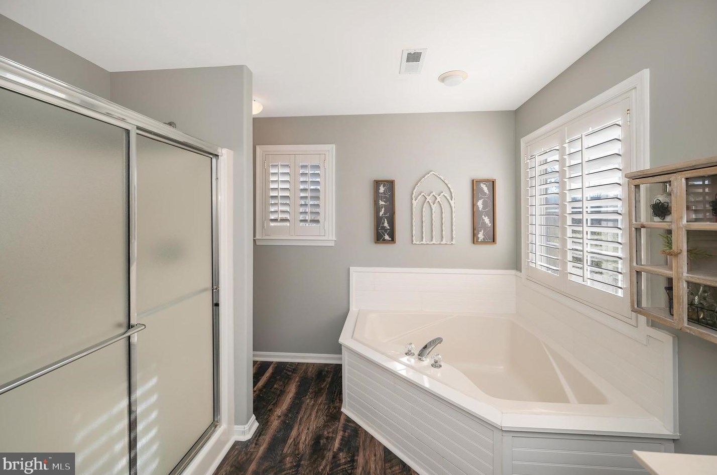 17 Pin Oak Ct, Stafford VA  22554-7923 exterior