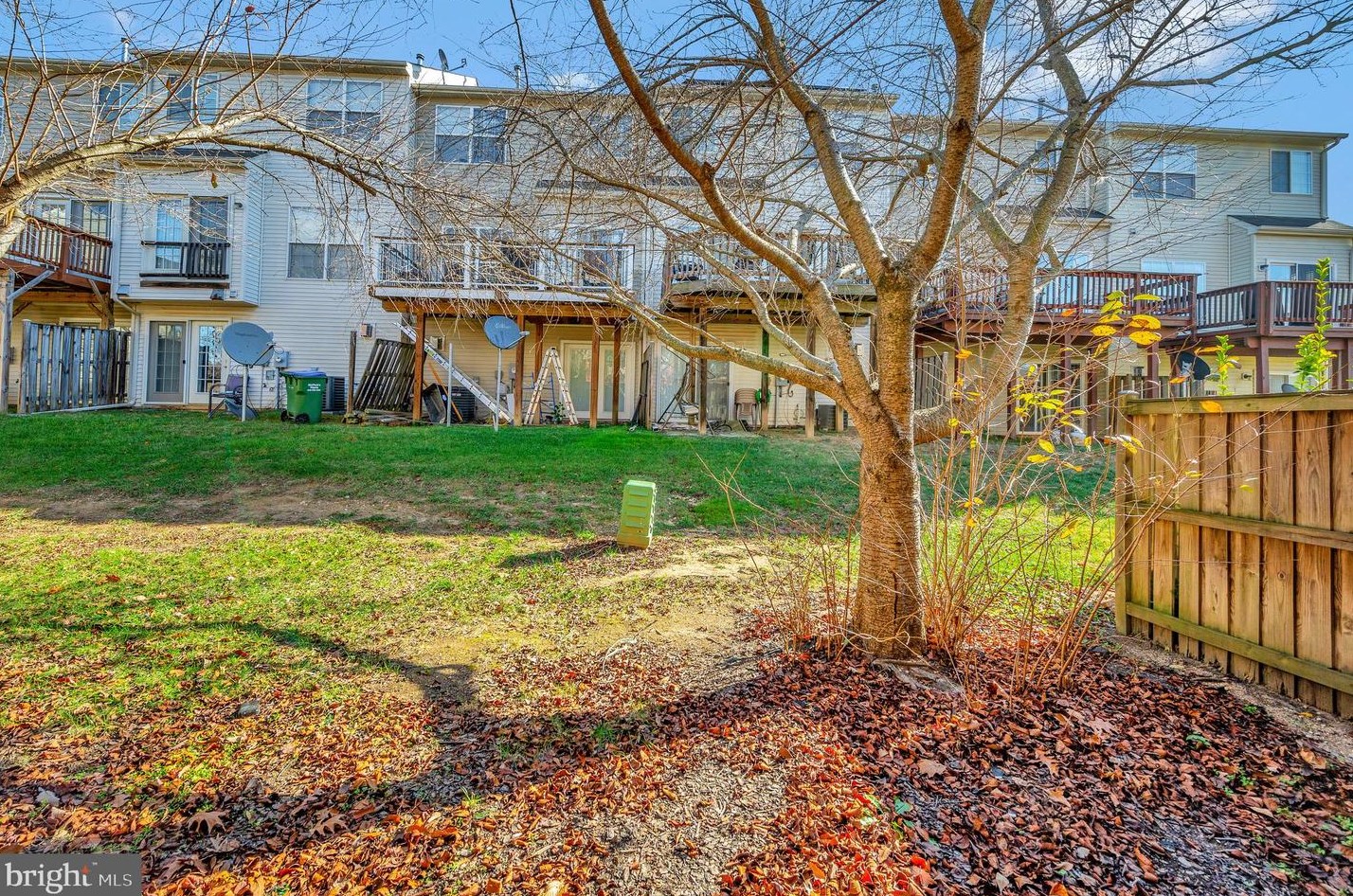 106 Blossom Ln, Stafford VA  22554-4868 exterior
