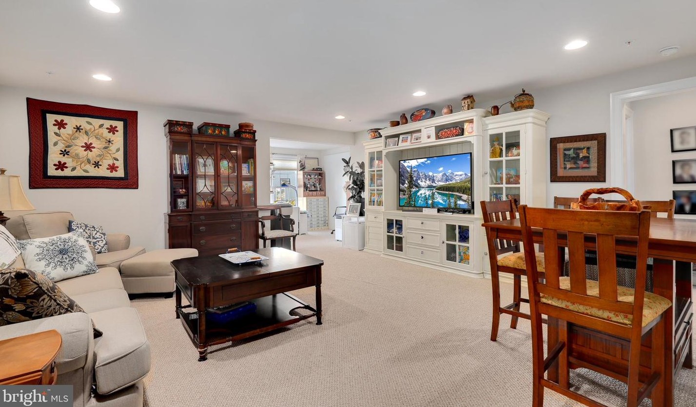 26 Table Bluff Dr, Fredericksburg VA  22406-5458 exterior