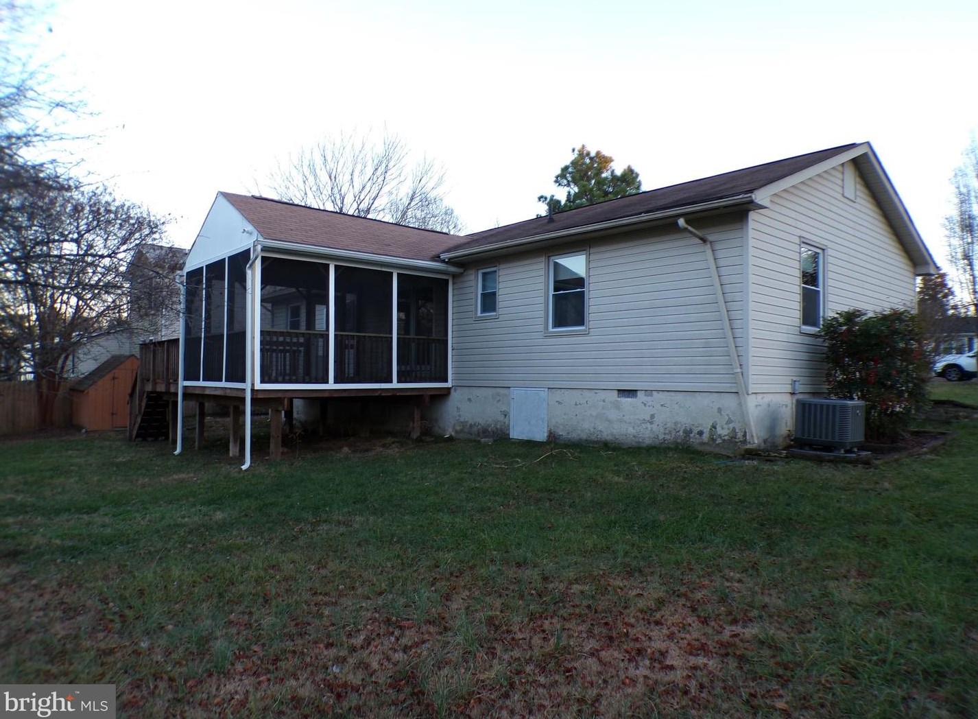 1107 Amherst Ave, Fredericksburg VA  22405-1732 exterior