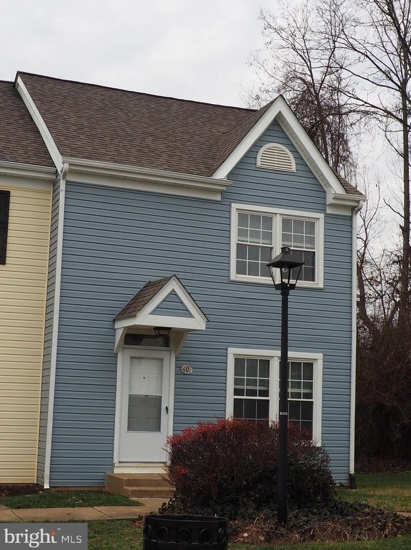 401 Madison Ct, Stafford VA  22556-9068 exterior