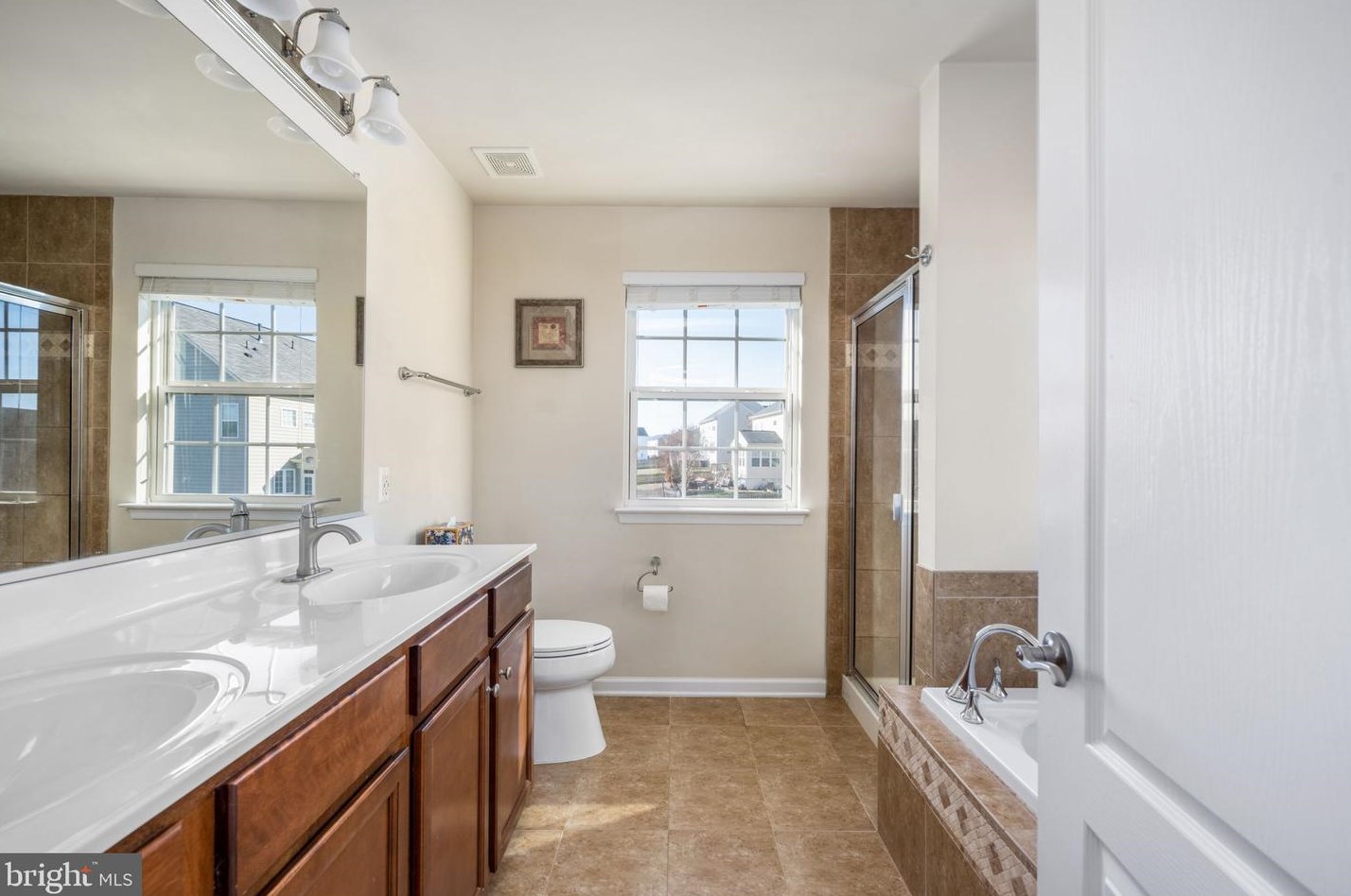 28 Royal Crescent Way, Fredericksburg VA  22406-7296 exterior