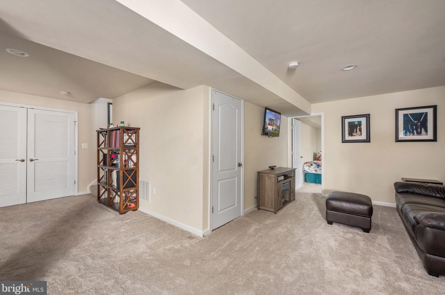 28 Royal Crescent Way, Fredericksburg VA  22406-7296 exterior