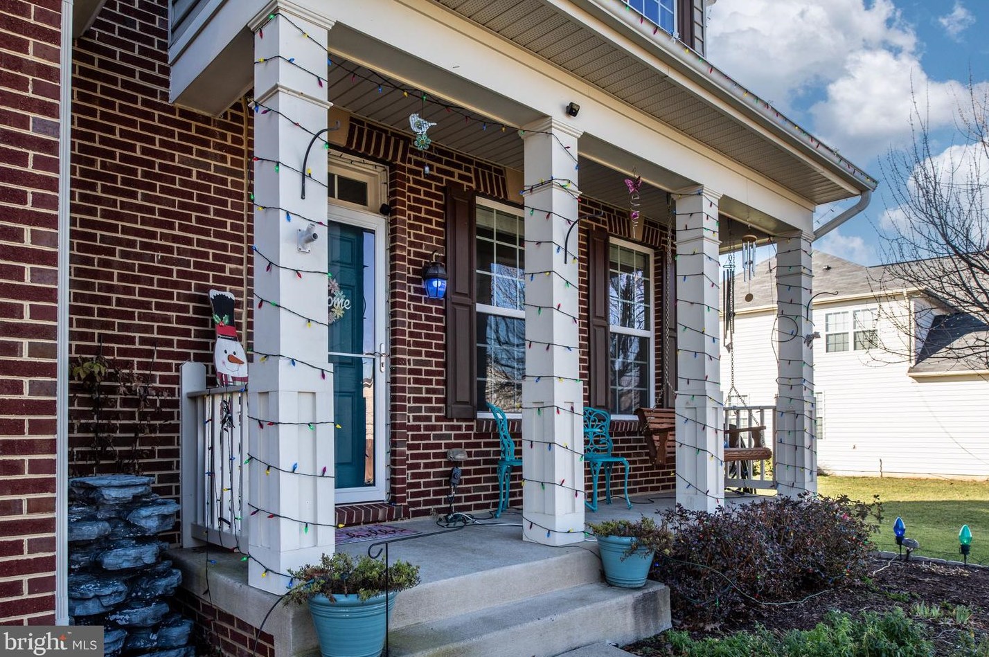 28 Royal Crescent Way, Fredericksburg VA  22406-7296 exterior