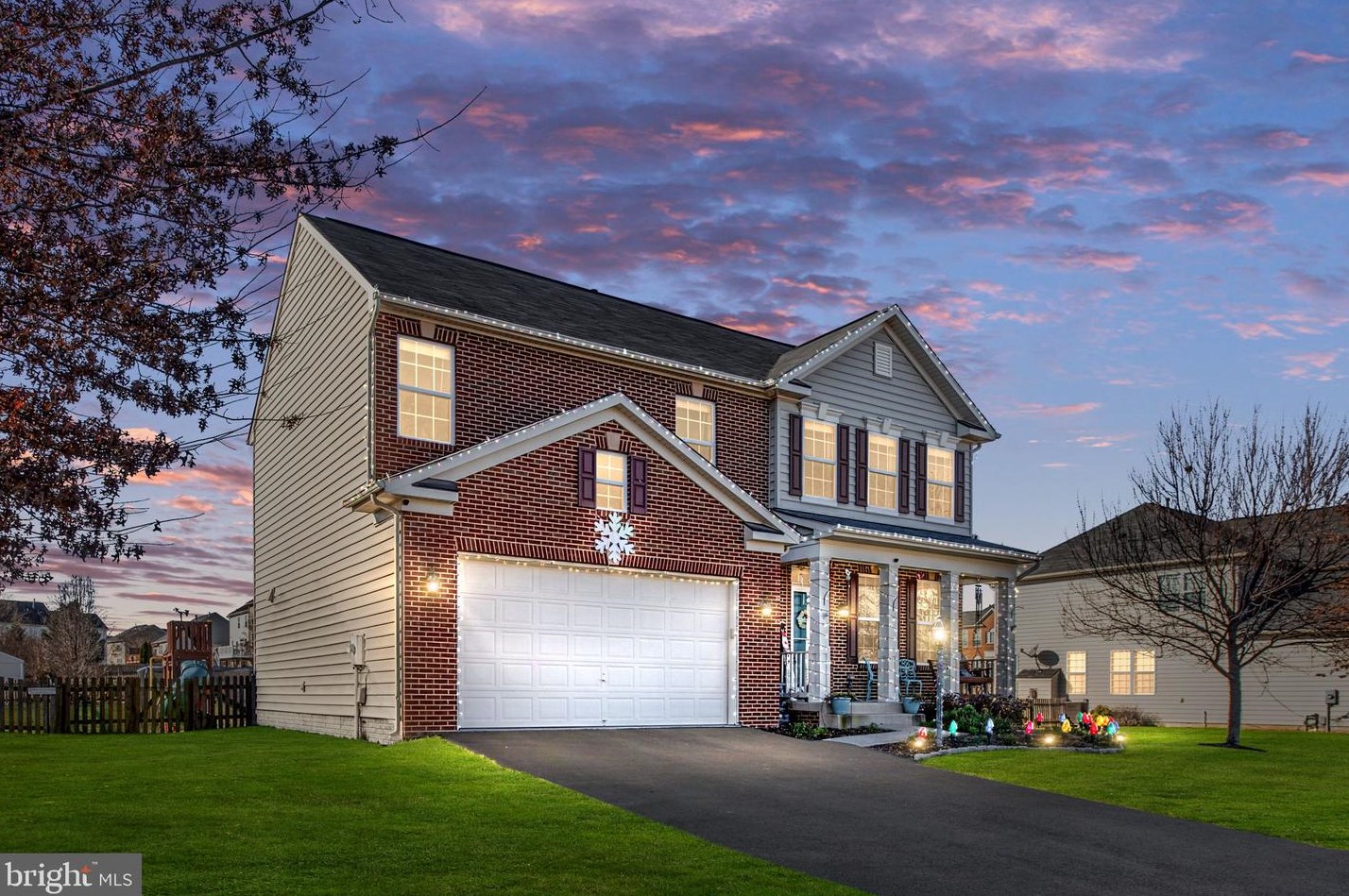 28 Royal Crescent Way, Fredericksburg VA  22406-7296 exterior