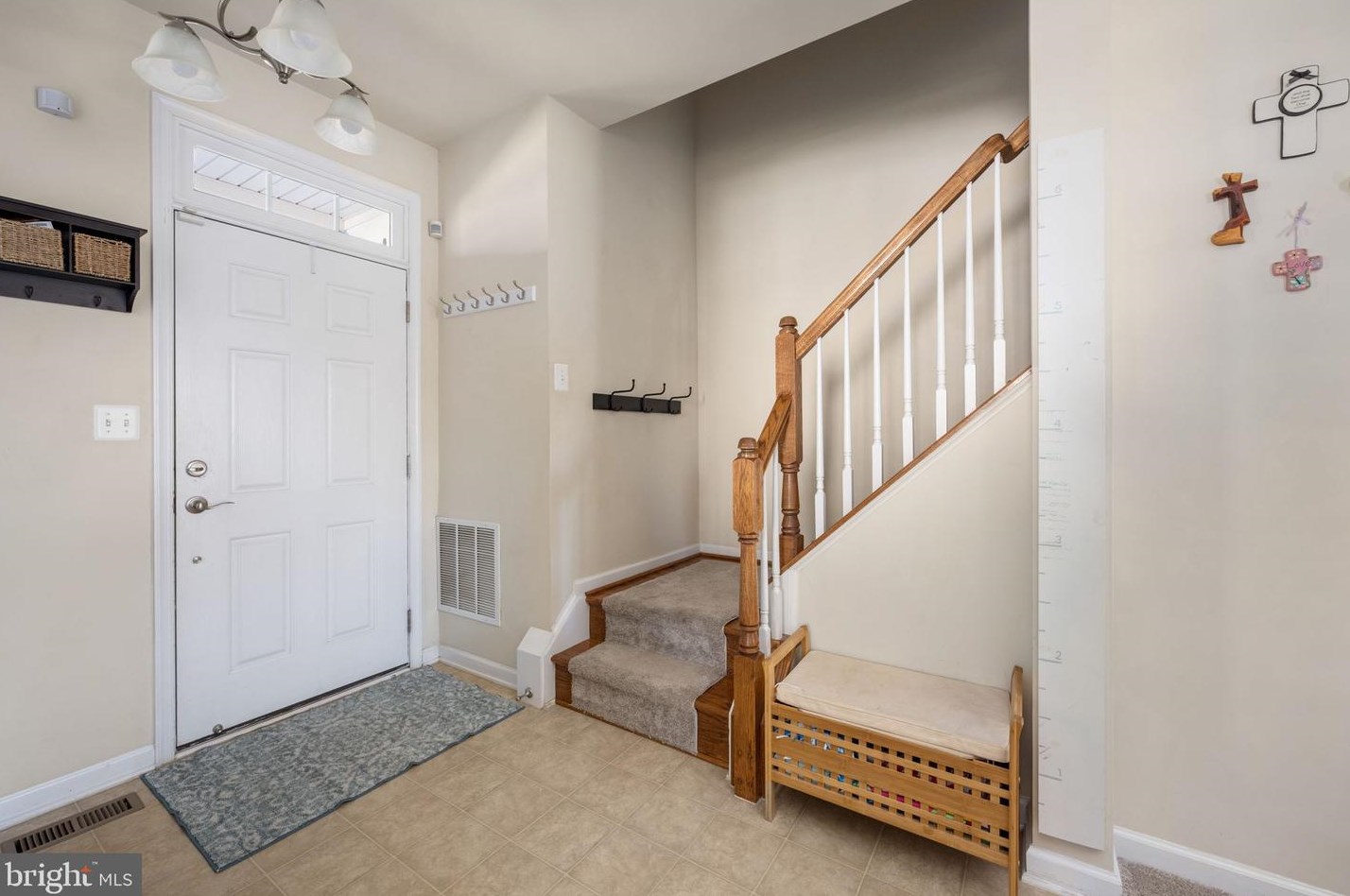 28 Royal Crescent Way, Fredericksburg VA  22406-7296 exterior