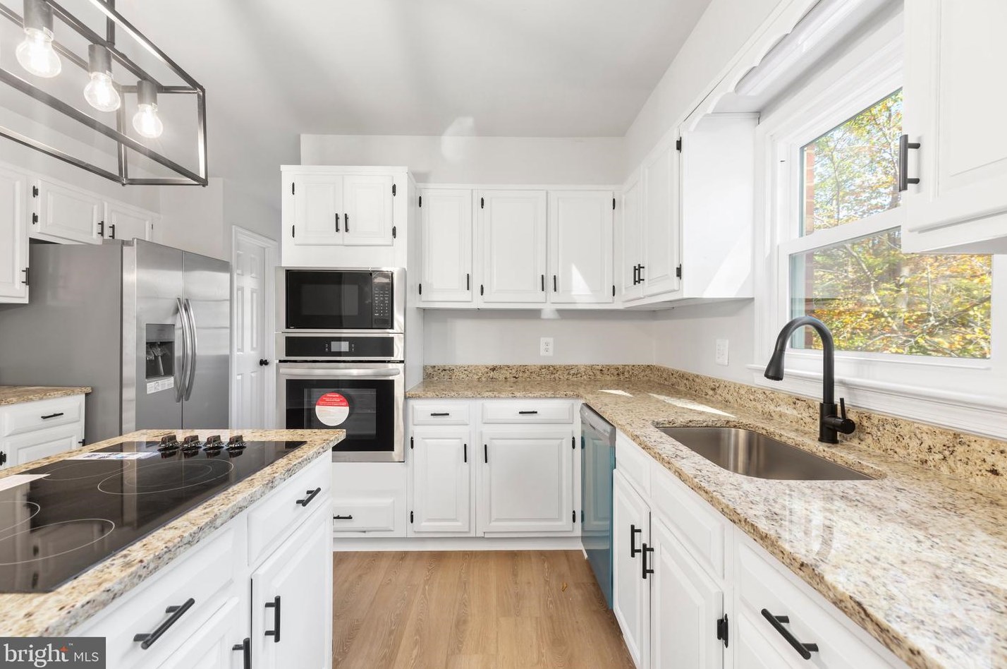 700 Winterberry Dr, Fredericksburg VA  22405-2056 exterior