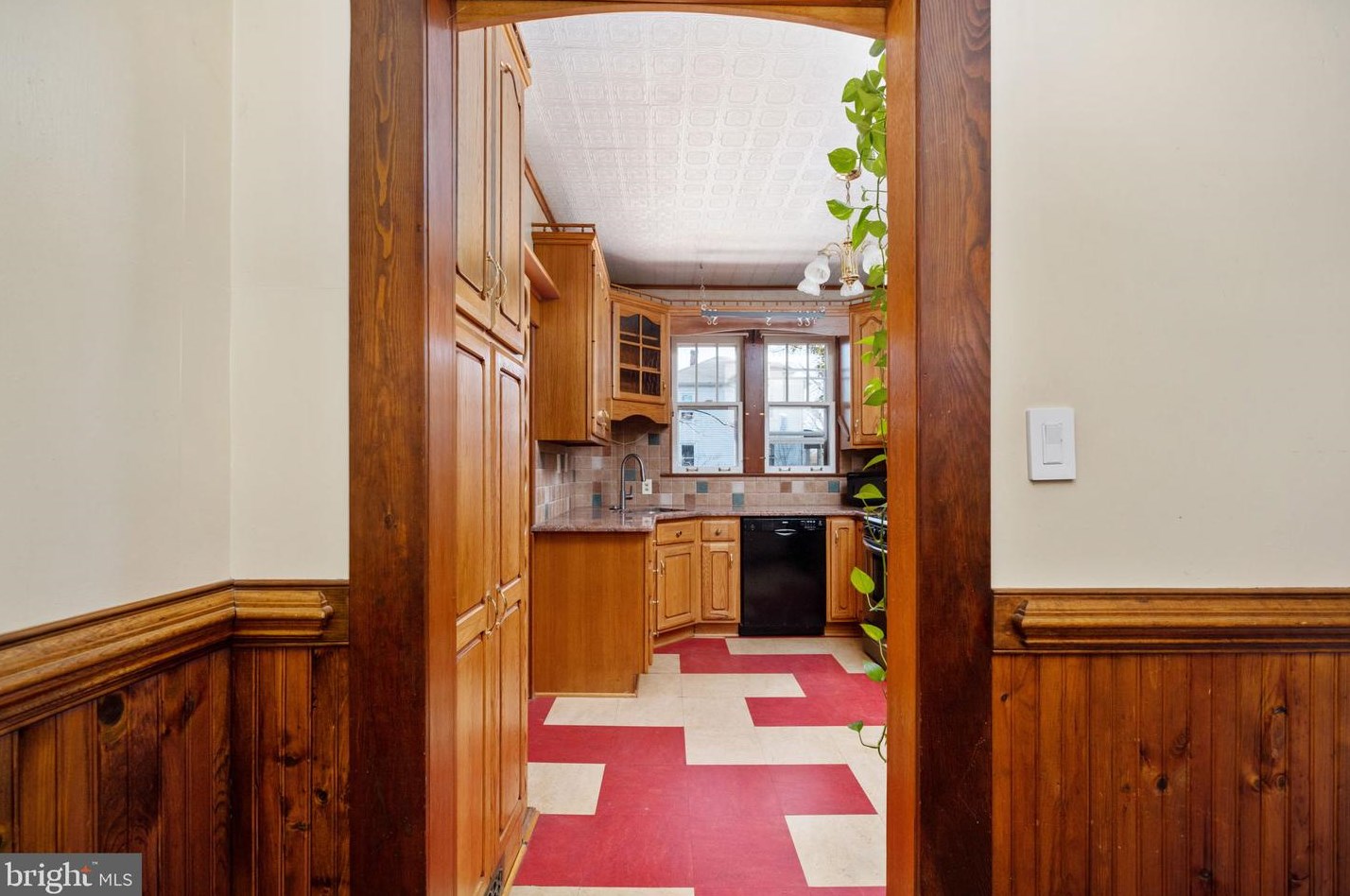 110 Madison Ave, Fredericksburg VA  22405-2527 exterior