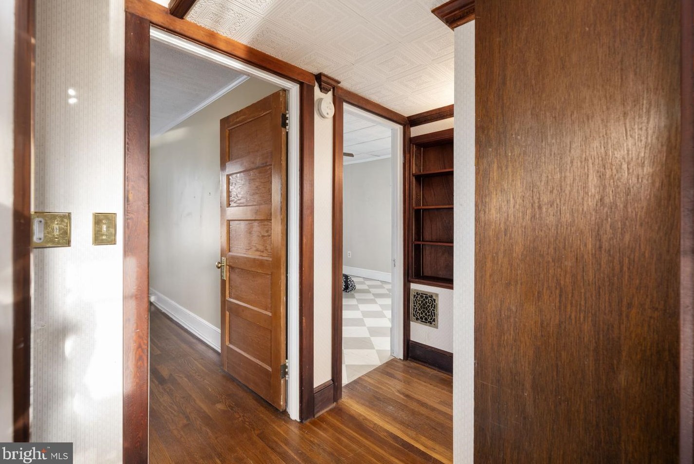 110 Madison Ave, Fredericksburg VA  22405-2527 exterior