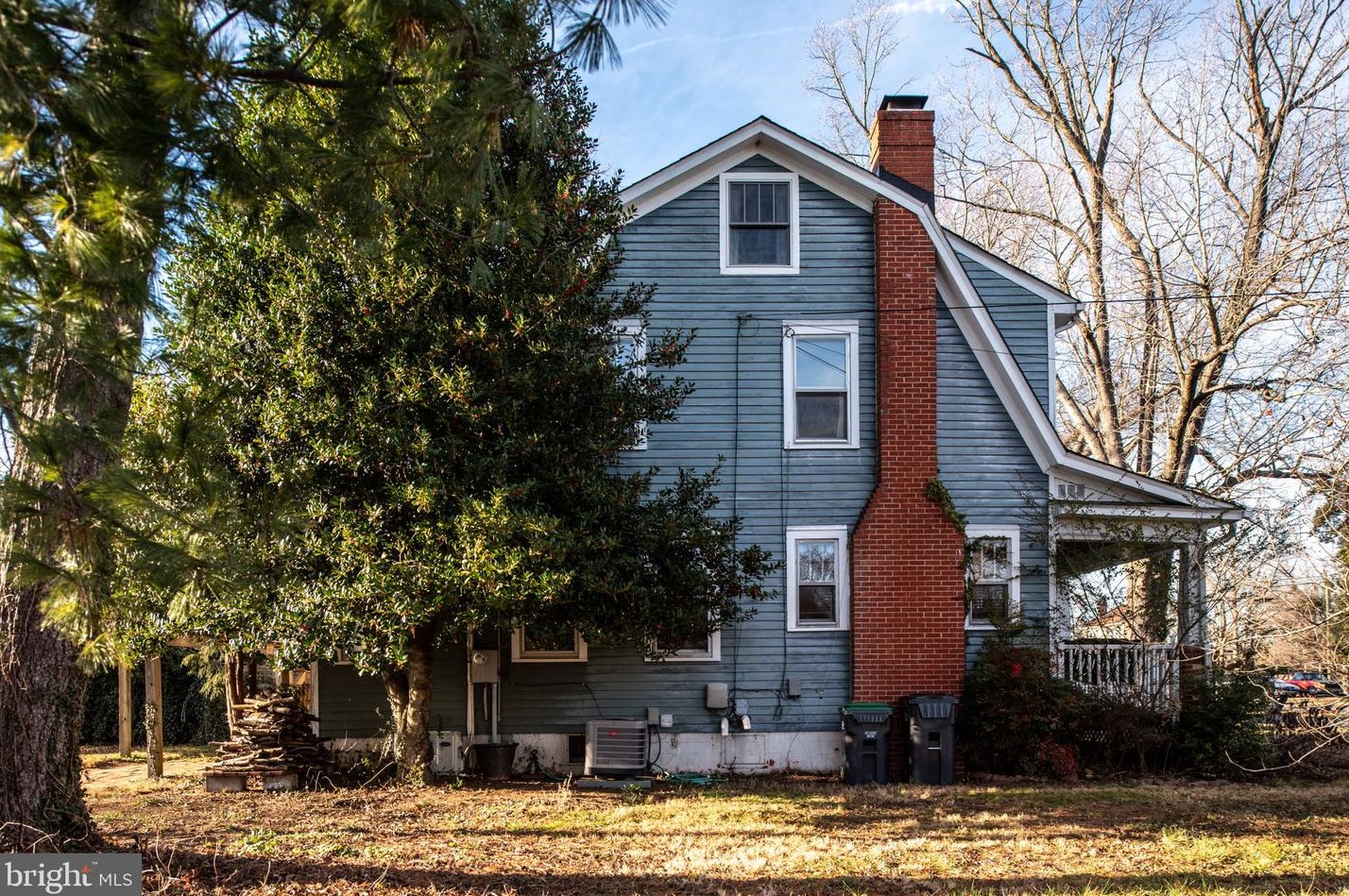 110 Madison Ave, Fredericksburg VA  22405-2527 exterior