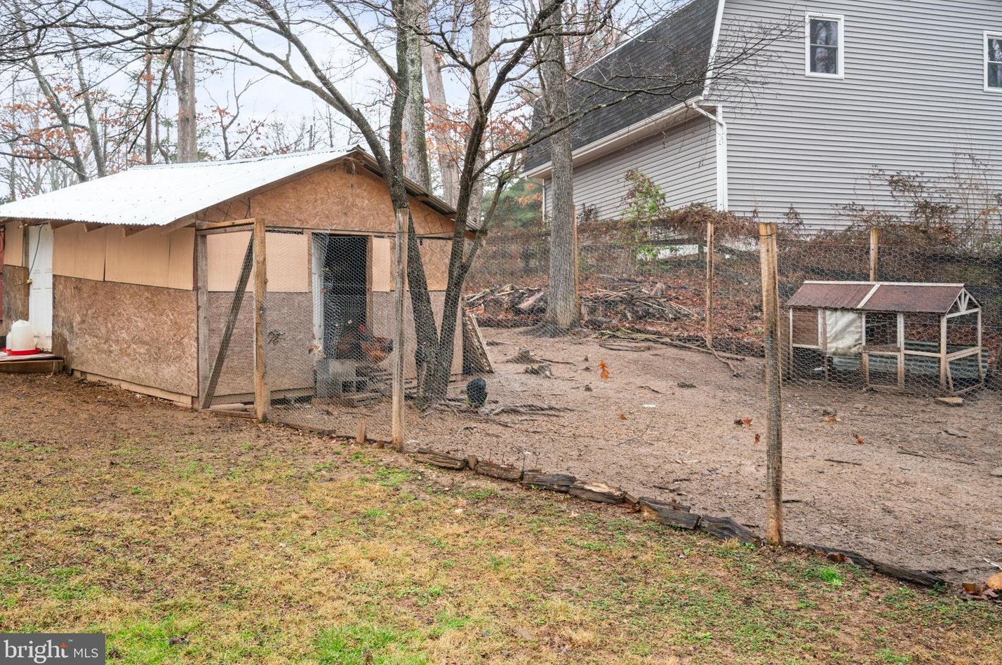 319 Cropp Rd, Fredericksburg VA  22406-4017 exterior