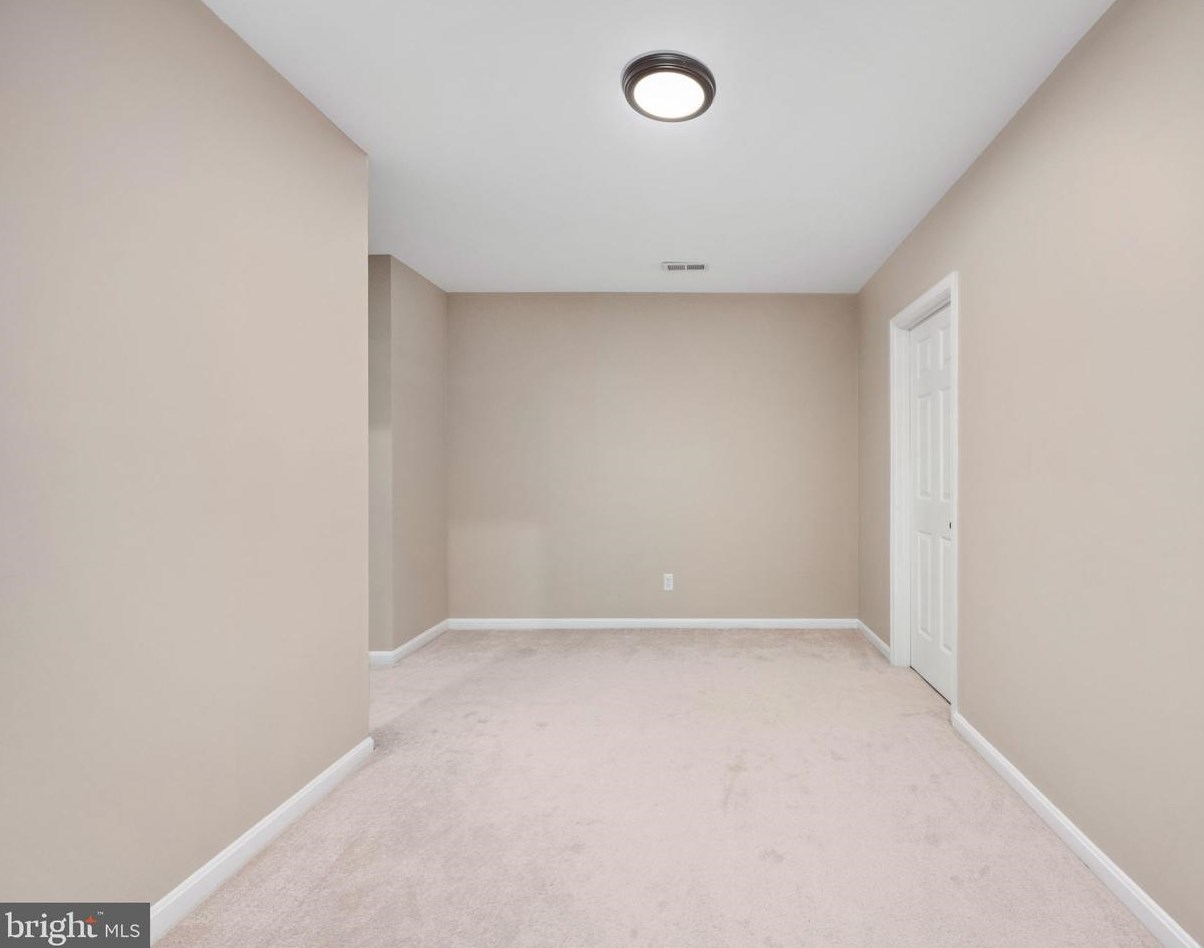 8 Riva Ridge Ln, Stafford VA  22556-6670 exterior