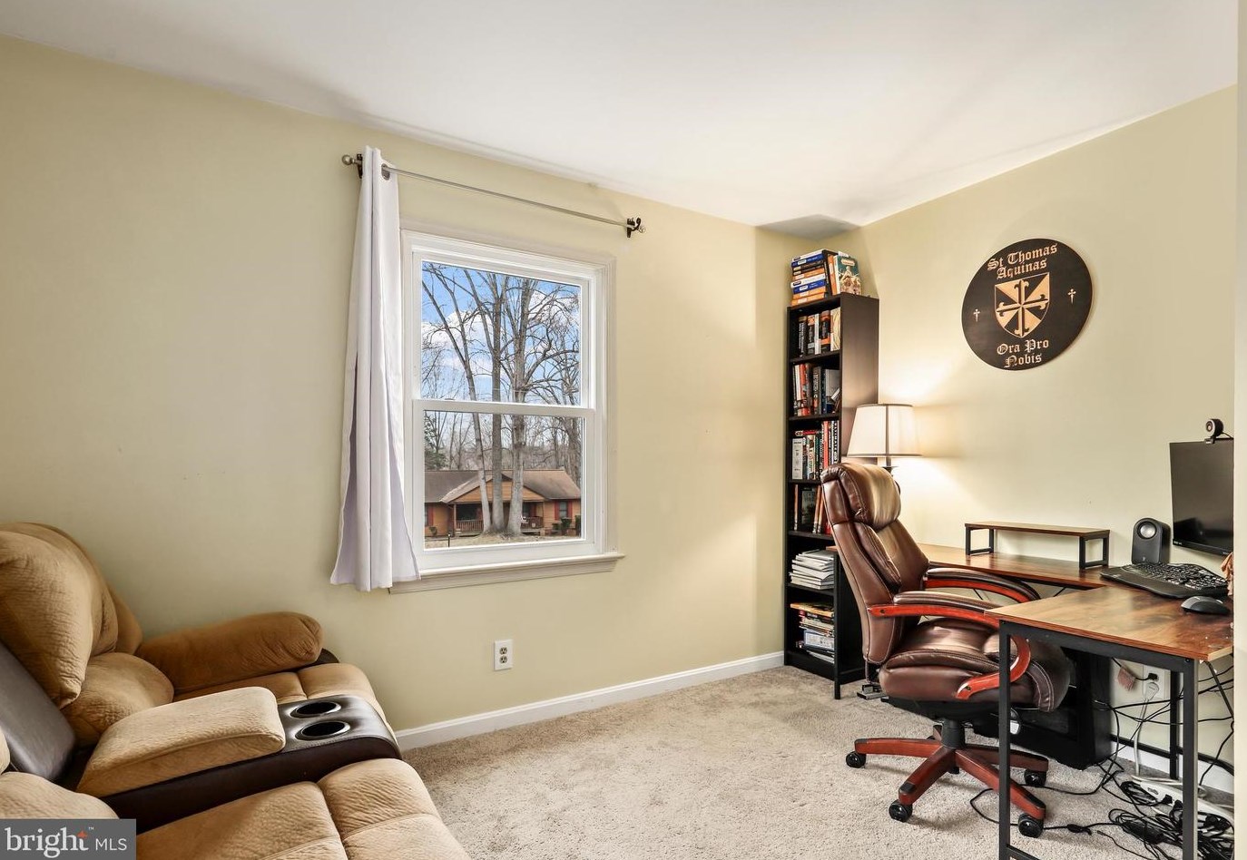 3216 Aquia Dr, Stafford VA  22554-2605 exterior