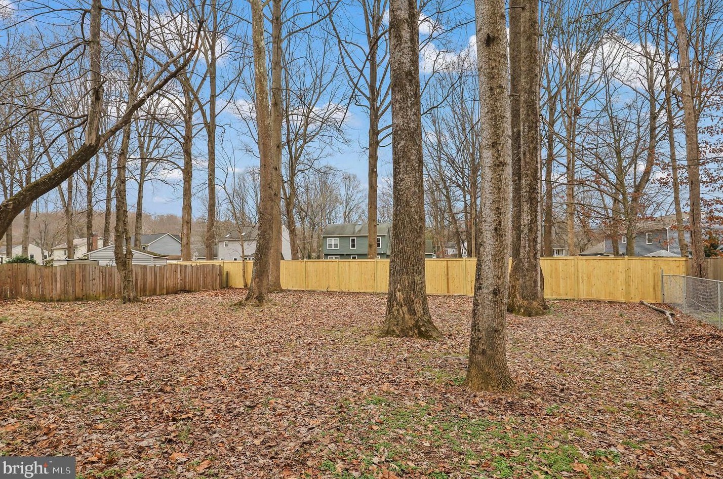 3216 Aquia Dr, Stafford VA  22554-2605 exterior