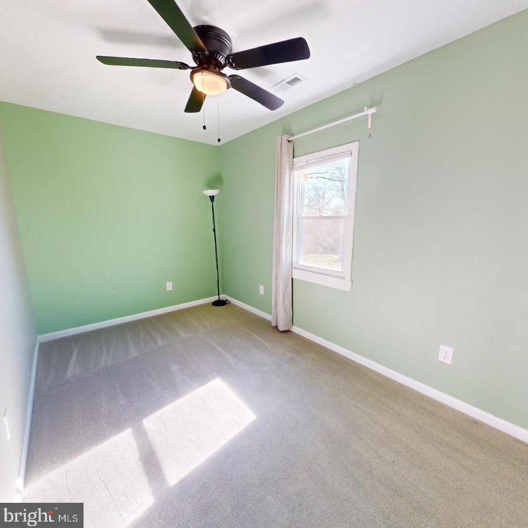 303 Phillips St, Fredericksburg VA  22405-2715 exterior